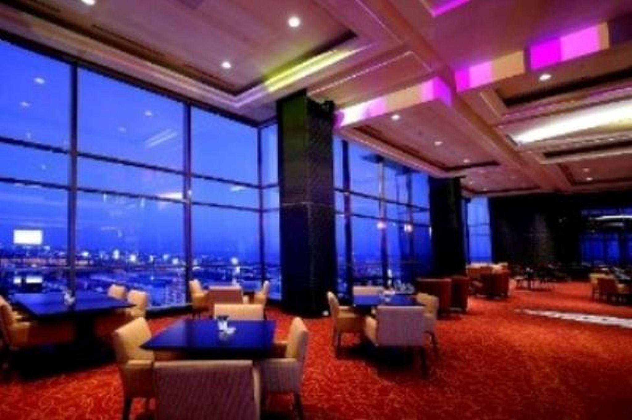 The Bellevue Manila Otel Muntinlupa City Dış mekan fotoğraf
