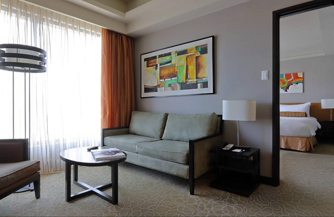 The Bellevue Manila Otel Muntinlupa City Dış mekan fotoğraf