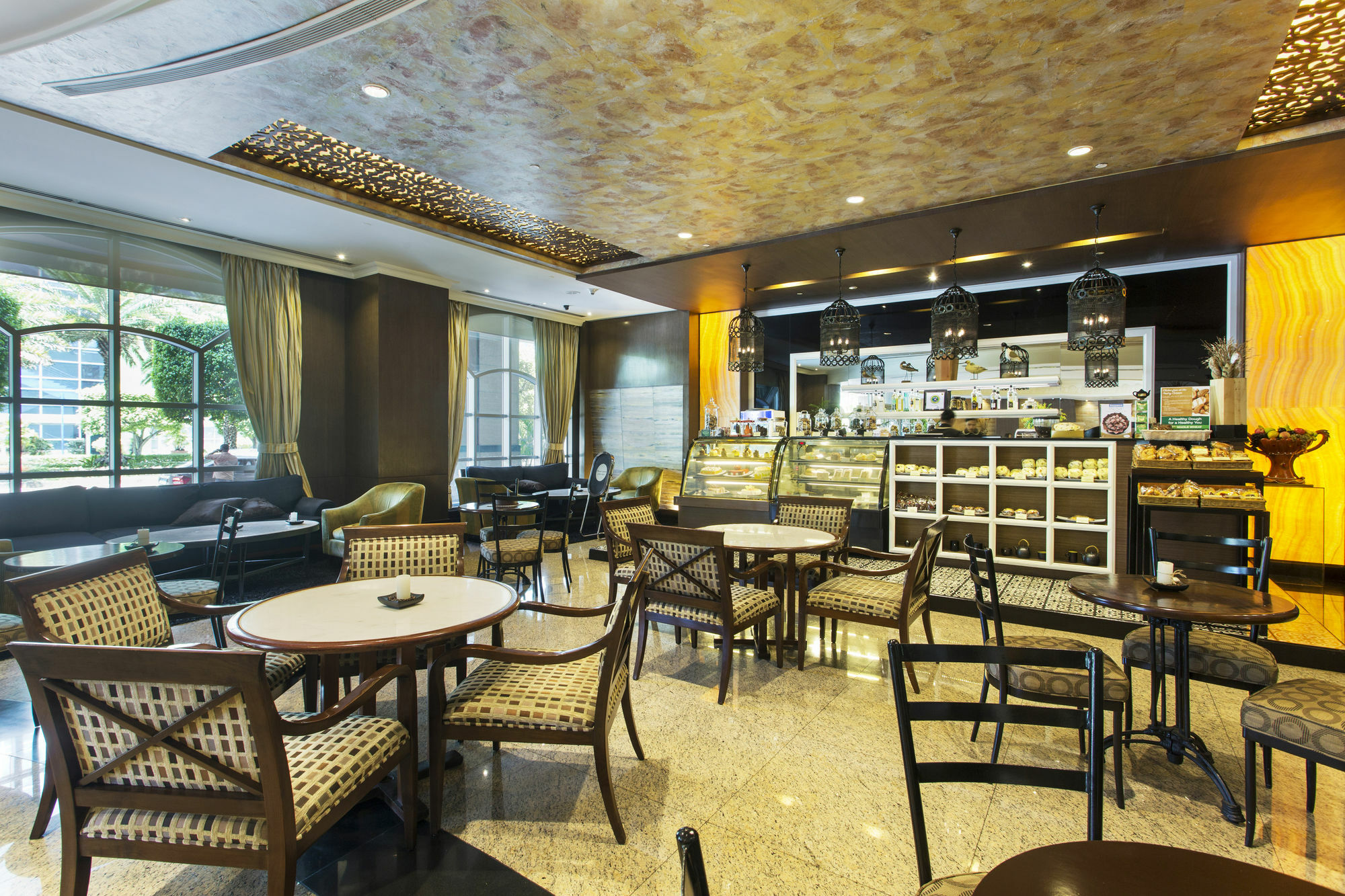 The Bellevue Manila Otel Muntinlupa City Dış mekan fotoğraf