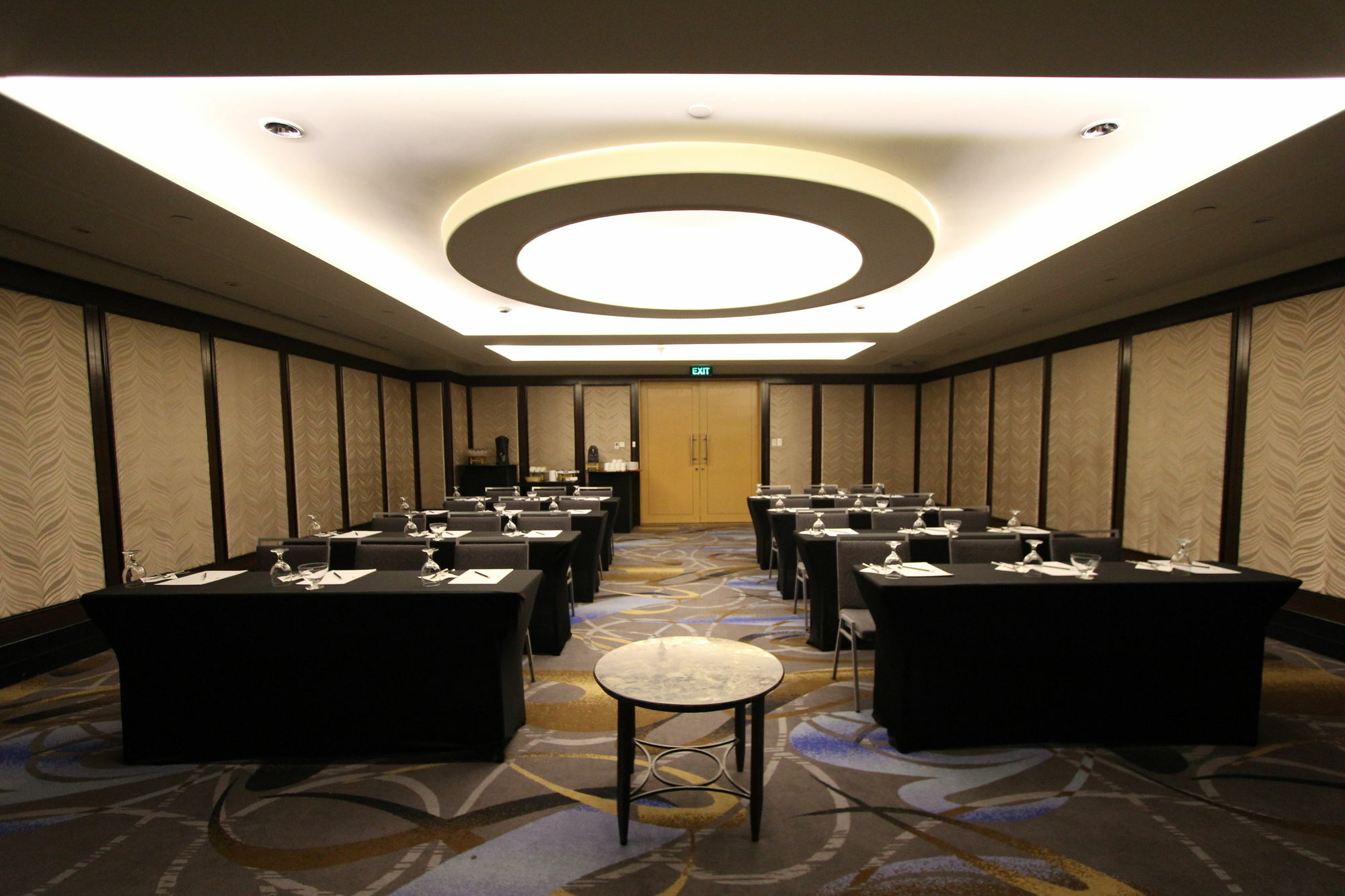 The Bellevue Manila Otel Muntinlupa City Dış mekan fotoğraf